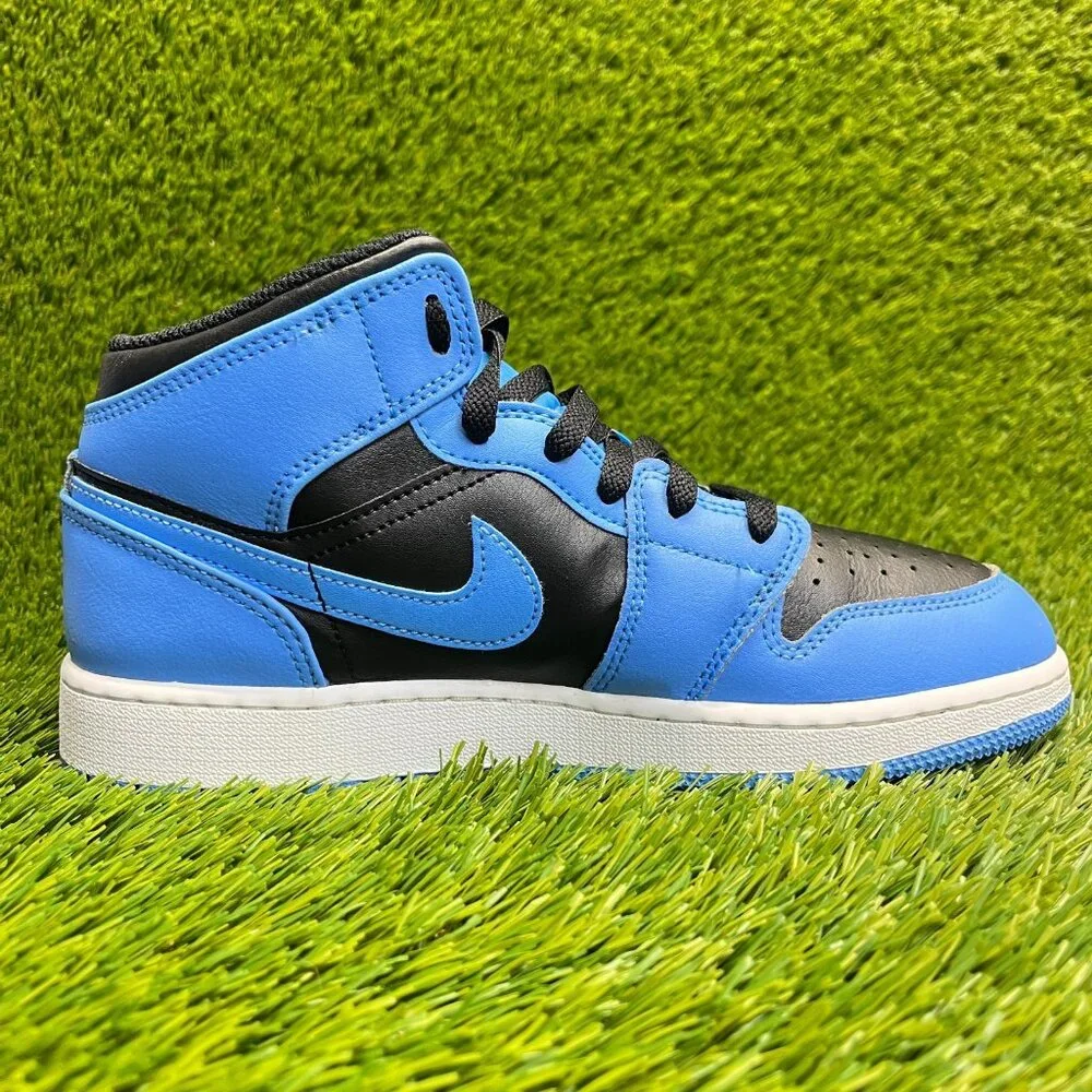 Nike Air Jordan 1‎ Mid Boys Size 6.5Y Blue Black White Basketball Shoes Sneakers
